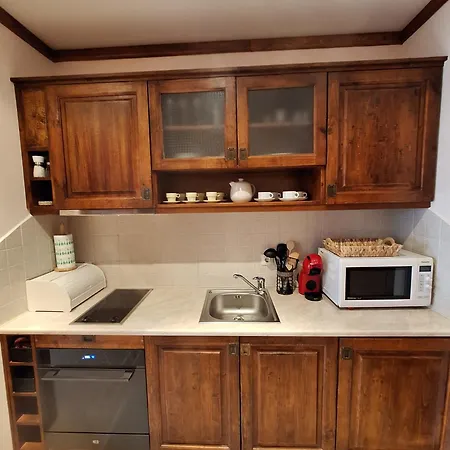 Appartement Cozy With Balcony And Incl In 4-star Saint Ivan Rilski , *