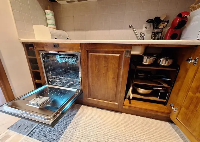 Apartment Cozy With Balcony And Incl In 4-star Saint Ivan Rilski ,